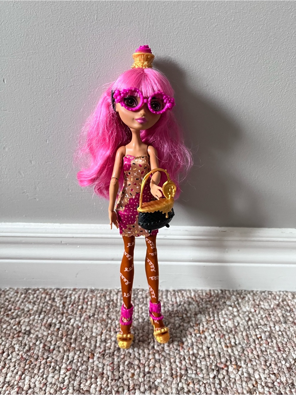 Ever After High Ginger Breadhouse Rebel Daughter of Candy Witch